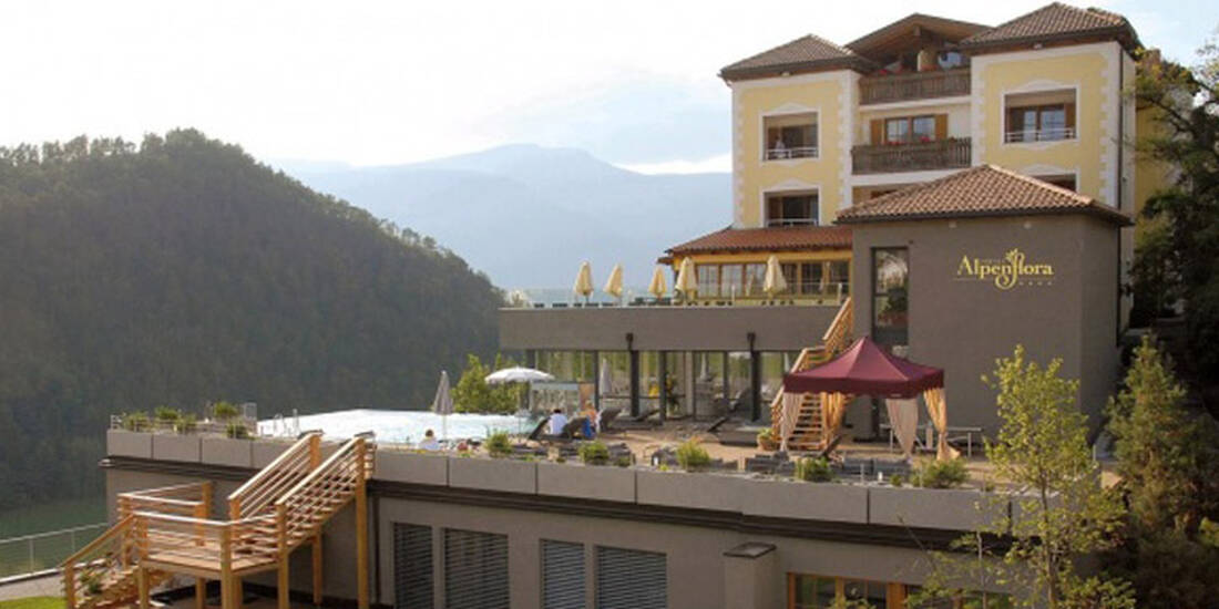 Hotel Alpenflora1