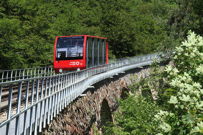 Mendelbahn mit Viadukt